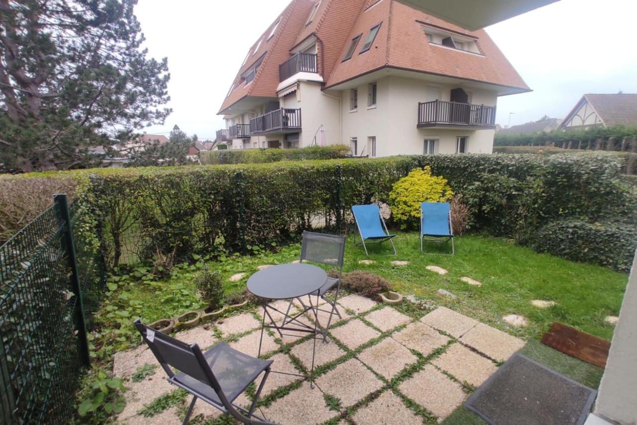 Apartamento 37M With Terrace And Garden Near The Sea Cabourg Exterior foto